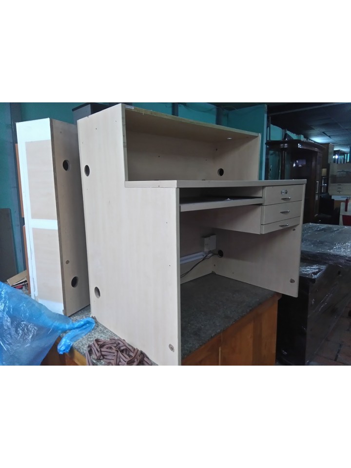 Thanh Lý Quầy Lễ Thu Ngân 1m2 Cũ Giá Rẻ
